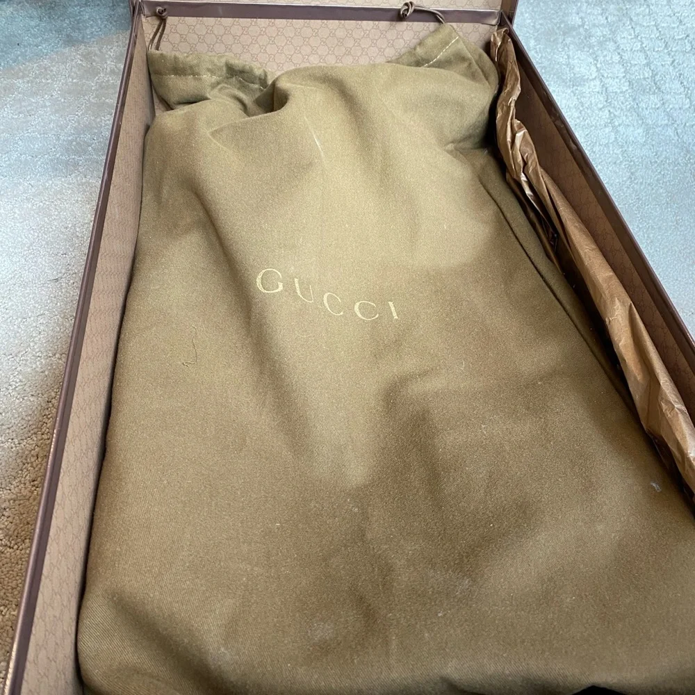 Gucci Logo Boots - Picture 8 of 10